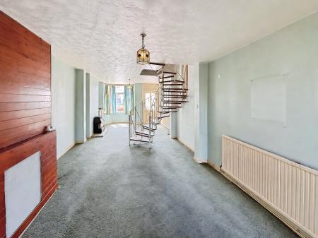 3 bedroom Semi-detached house for sale in West Parade, Peterborough, PE3