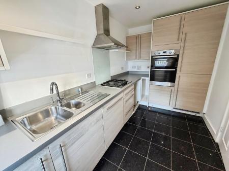 2 bedroom Terraced House to let in Rudd Close, Peterborough, PE1