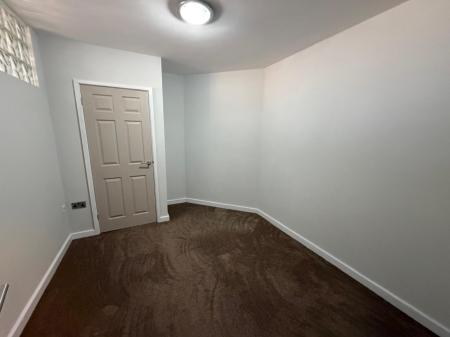 1 bedroom Flat to let in New Priestgate House, City Centre, Peterborough, PE1