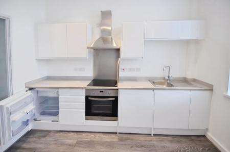 Vicarage Farm Road, Peterborough, PE1