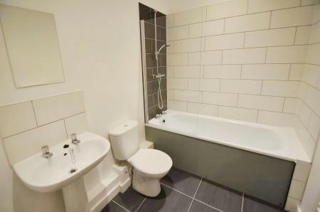 1 bedroom Flat to let in Vicarage Farm Road, Peterborough, PE1