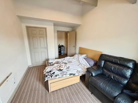 2 bedroom Flat to let in Misterton Court, Orton Plaza, Orton Goldhay, Peterborough, PE2
