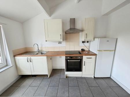 2 bedroom Flat to let in Misterton Court, Orton Plaza, Orton Goldhay, Peterborough, PE2