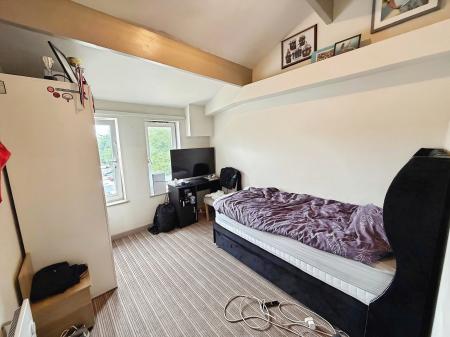 2 bedroom Flat to let in Misterton Court, Orton Plaza, Orton Goldhay, Peterborough, PE2