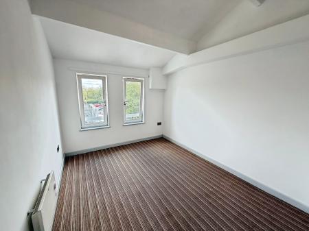 2 bedroom Flat to let in Misterton Court, Orton Plaza, Orton Goldhay, Peterborough, PE2