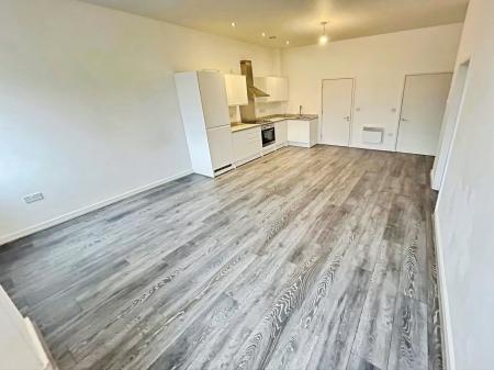 2 bedroom Flat to let in Vicarage Farm Road, Peterborough, PE1