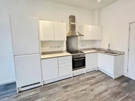 2 bedroom Flat to let in Vicarage Farm Road, Peterborough, PE1