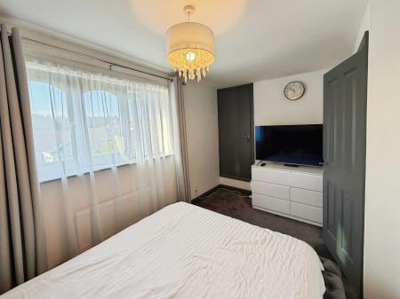 2 bedroom Detached house to let in Cardinals Gate, Werrington, Peterborough, PE4