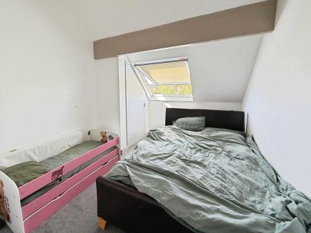 2 bedroom Flat to let in Misterton Court, Ortonplaza, Orton Goldhay, Peterborough, PE2
