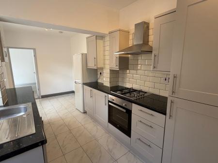 1 bedroom Flat to let in Burmer Road, Millfield, Peterborough, PE1