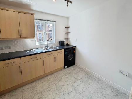 2 bedroom Flat to let in Regal Place, Fletton, Peterborough, PE2