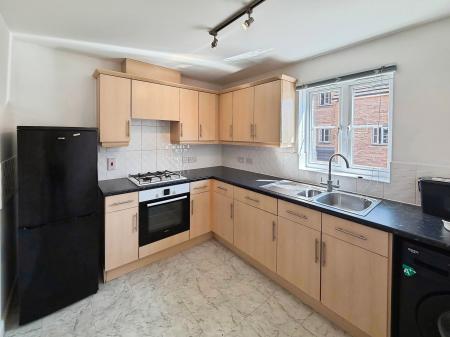 2 bedroom Flat to let in Regal Place, Fletton, Peterborough, PE2
