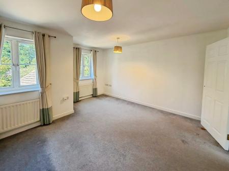 2 bedroom Flat to let in Regal Place, Fletton, Peterborough, PE2