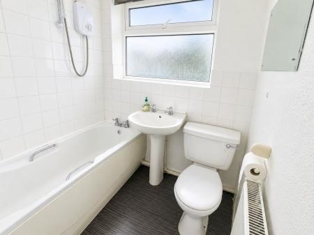 2 bedroom Semi-detached house for sale in Gala Close, Stilton, PE7