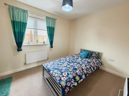2 bedroom Semi-detached house for sale in Fauna Way, Cardea, Peterborough, PE2