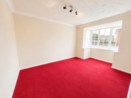 4 bedroom Detached house for sale in Wigmore Drive, Stanground, Peterborough, PE2