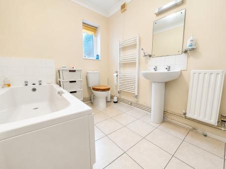 2 bedroom Semi-detached bungalow for sale in Yarwell Close, Orton Longueville, Peterborough, PE2