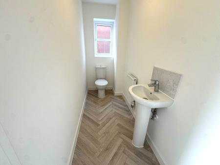 3 bedroom Semi-detached house for sale in Harrier Way, Market Deeping, PE6