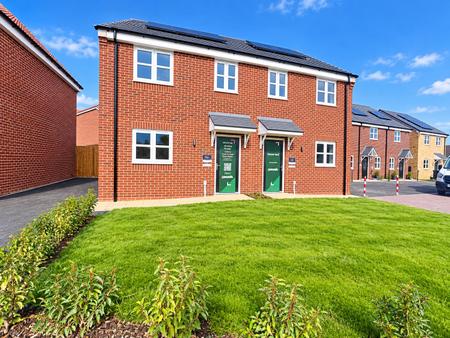 Harrier Way, Market Deeping, PE6