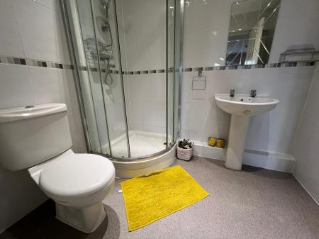 1 bedroom House share to let in Boleyn Avenue, Sugar Way, Peterborough, PE2