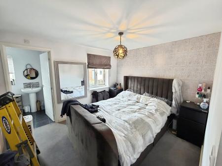 3 bedroom Detached house to let in Chamberlain Way, Gunthorpe, Peterborough, PE4