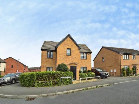 3 bedroom Detached house to let in Chamberlain Way, Gunthorpe, Peterborough, PE4