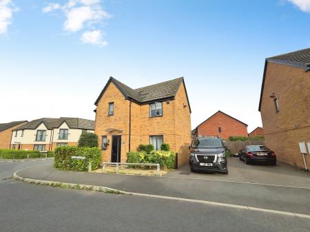 3 bedroom Detached house to let in Chamberlain Way, Gunthorpe, Peterborough, PE4