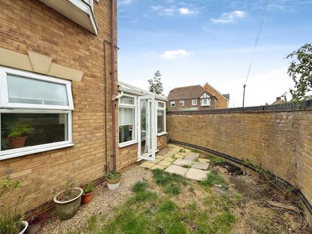 1 bedroom Semi-detached house to let in Merefield View, Whittlesey, PE7