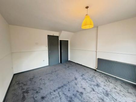 2 bedroom Terraced House to let in Martinsbridge, Parnwell, Peterborough, PE1
