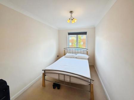 2 bedroom Flat to let in Osier Avenue, Peterborough, PE7