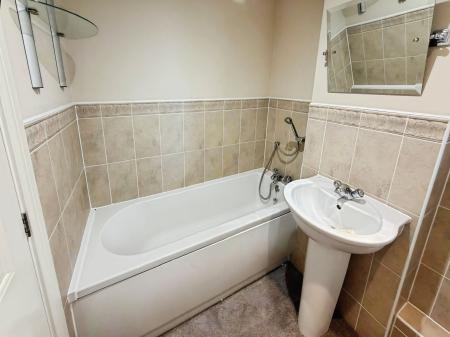 3 bedroom Semi-detached house to let in Marius Crescent, Hampton Hargate, Peterborough, PE7
