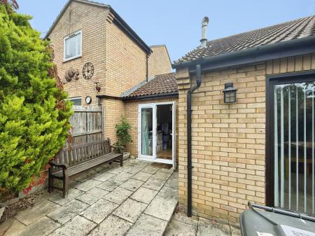 2 bedroom Link detached house to let in Linnet, Orton Wistow, Peterborough, PE2