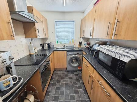 2 bedroom Link detached house to let in Linnet, Orton Wistow, Peterborough, PE2