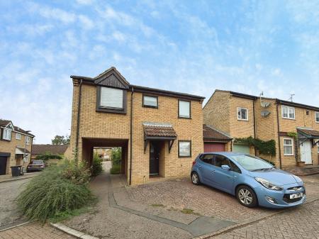 2 bedroom Link detached house to let in Linnet, Orton Wistow, Peterborough, PE2