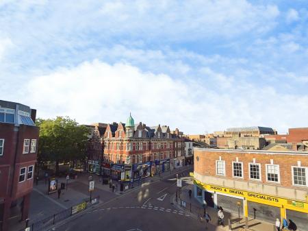 1 bedroom Flat to let in Hereward Tower, Broadway, Peterborough, PE1