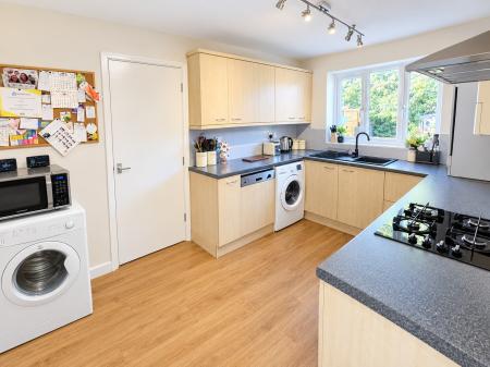 4 bedroom Detached house for sale in Fraser Close, Deeping St James, PE6