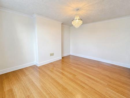 3 bedroom Detached house to let in Dogsthorpe Road, Dogsthorpe, Peterborough, PE1
