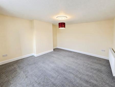 3 bedroom Detached house to let in Dogsthorpe Road, Dogsthorpe, Peterborough, PE1