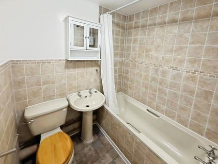 2 bedroom Terraced House to let in Seymour Place, Paston, Peterborough, PE4