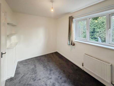 2 bedroom Terraced House to let in Seymour Place, Paston, Peterborough, PE4