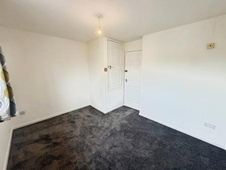 2 bedroom Terraced House to let in Seymour Place, Paston, Peterborough, PE4