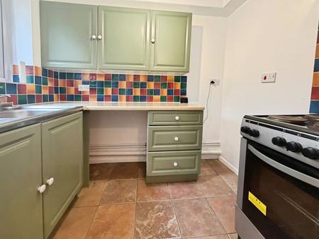 2 bedroom Terraced House to let in Seymour Place, Paston, Peterborough, PE4