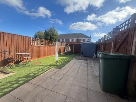 2 bedroom End of terrace house for sale in Western Avenue, Dogsthorpe, Peterborough, PE1