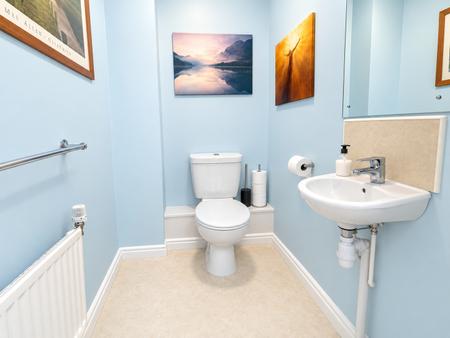 2 bedroom End of terrace house for sale in Western Avenue, Dogsthorpe, Peterborough, PE1