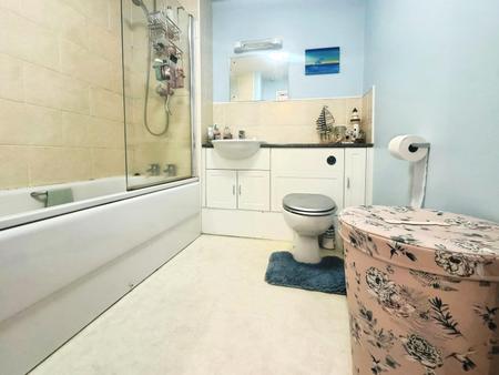 2 bedroom End of terrace house for sale in Western Avenue, Dogsthorpe, Peterborough, PE1