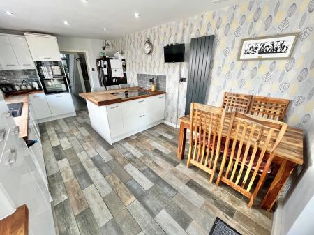 3 bedroom Terraced House for sale in Beatrice Avenue, Saltash, PL12