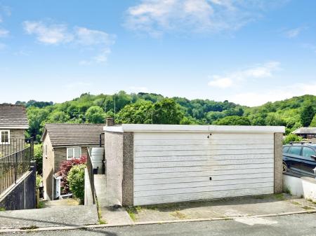 3 bedroom Semi-detached house for sale in Carnoustie Drive, Saltash, PL12