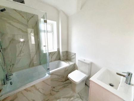 4 bedroom Detached house for sale in Castle View, St. Stephens, Saltash, PL12