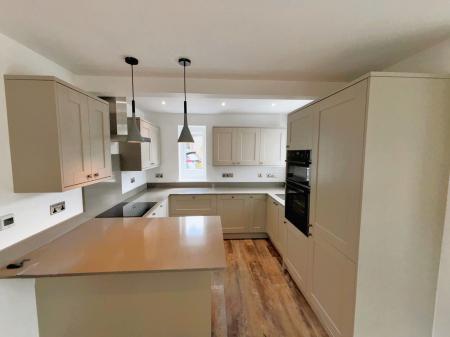 4 bedroom Detached house for sale in Castle View, St. Stephens, Saltash, PL12