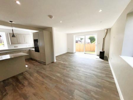 4 bedroom Detached house for sale in Castle View, St. Stephens, Saltash, PL12